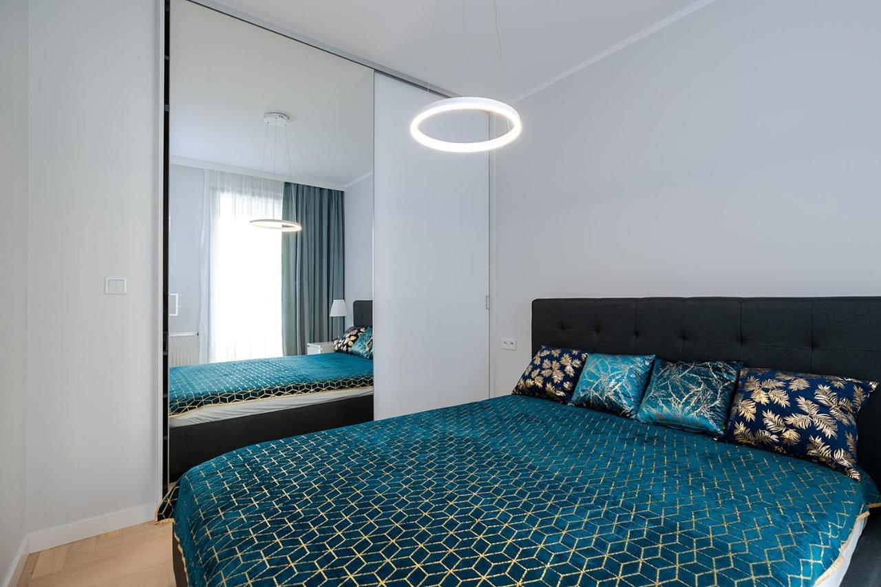 Wola Luxe Apartment Varsovia Exterior foto